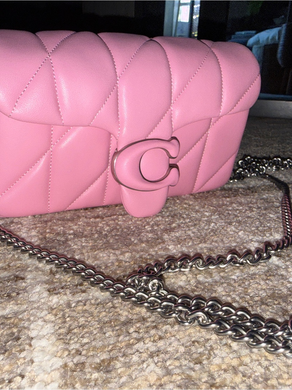 Coach Vivid Pink Tabby Wristlet Quilted Leather Crossbody Bag with Chain Strap - Picture 3 of 7